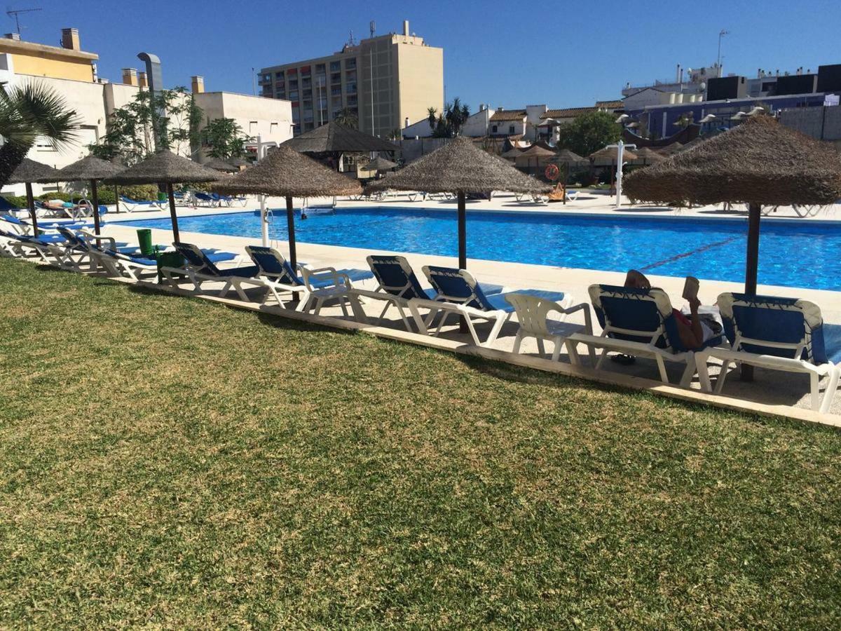Nogalera 110 City Central 3 Seasonal Pools With Bar ตอร์เรโมลิโนส ภายนอก รูปภาพ